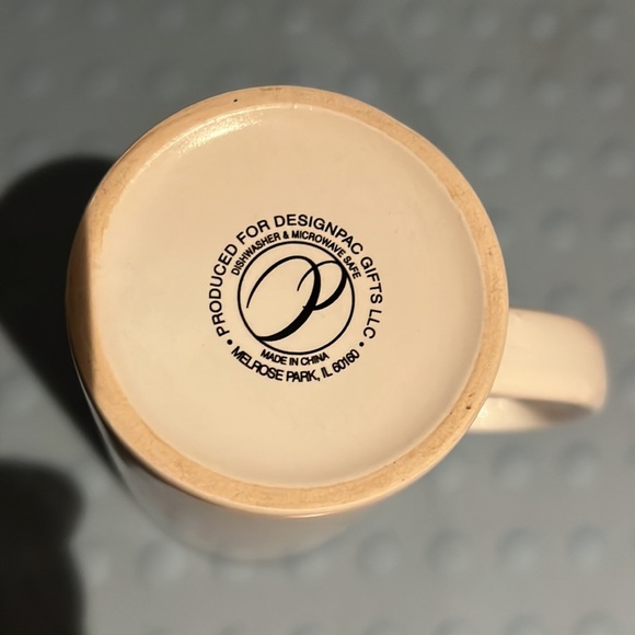 Large Designpac Coffee Tea Mug  16 Oz. 6" Tall Ceramic - Picture 9 of 10